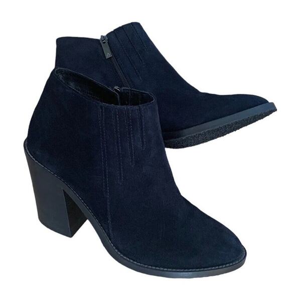 AQUITALIA Suede Chelsea Boots Ankle Size 10 Heels Italy Blue - Picture 1 of 9